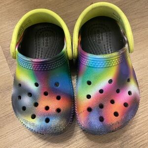Crocs for toddlers size 6 multicolor